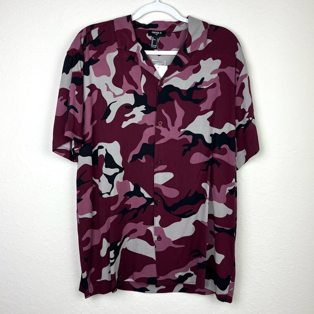 Men's Camo Short-Sleeve Button-Up Shirt Size Large
